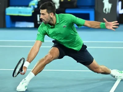Djokovic Thẳng Tiến Vòng 3 Australian Open, Sắp Chạm Mốc 400 Chiến Thắng Lịch Sử