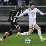 Metz vs Lille: Đại chiến trụ hạng, liệu Lille có 'nghiền nát' đối thủ ưa thích? 1