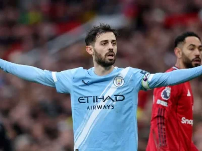 Pep Guardiola ‘thốt lên’ lời khen ngợi Bernardo Silva sau màn ngược dòng lịch sử của Man City tại Anfield