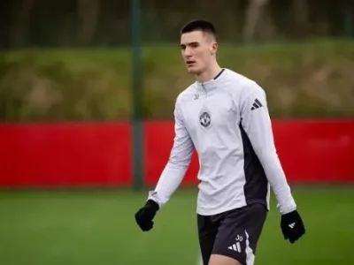 Chuyên gia gây sốc: Carrick nên để ‘bom tấn’ 74 triệu bảng của MU ngồi dự bị!