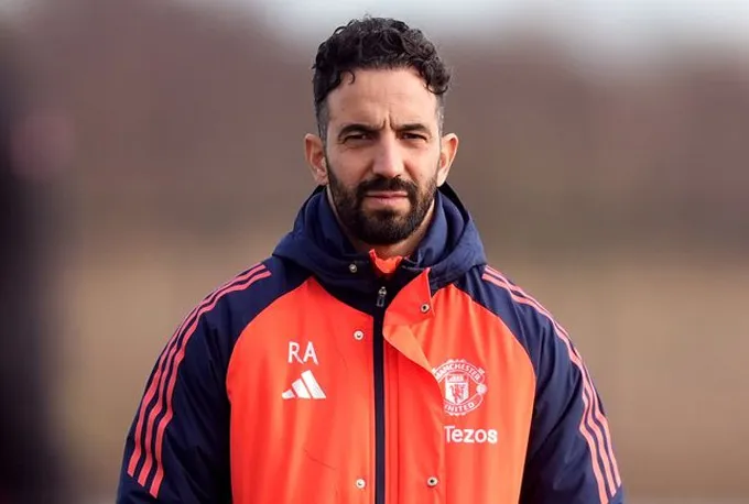 Ruben Amorim từng dẫn dắt MU