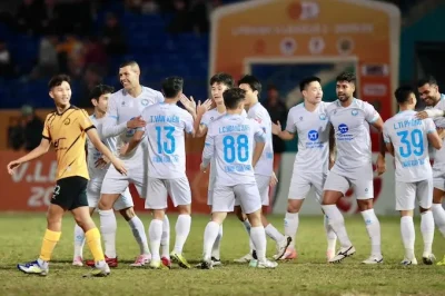 Kịch Tính Khó Tin: Thanh Hóa Cầm Hòa Nam Định 2-2 Nhờ Pha Sút Phạt Đền Hỏng Của Xuân Sơn 1